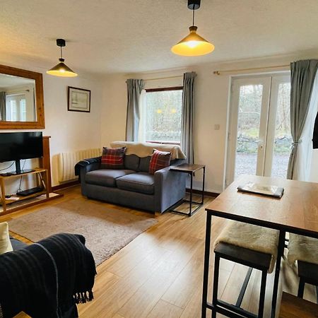 דירות דרמנדרוכיט Stylish Garden Flat Near Loch Ness מראה חיצוני תמונה
