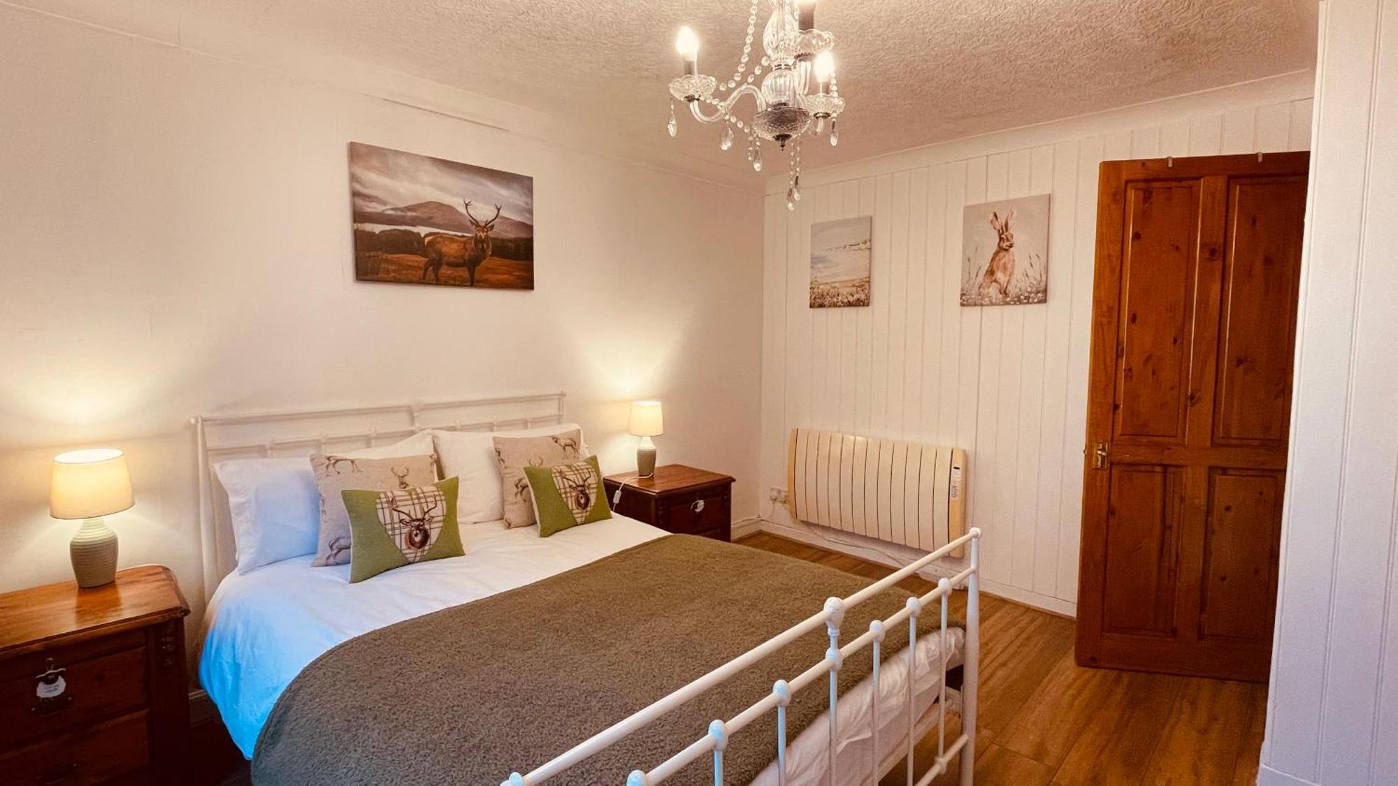 דירות דרמנדרוכיט Stylish Garden Flat Near Loch Ness מראה חיצוני תמונה