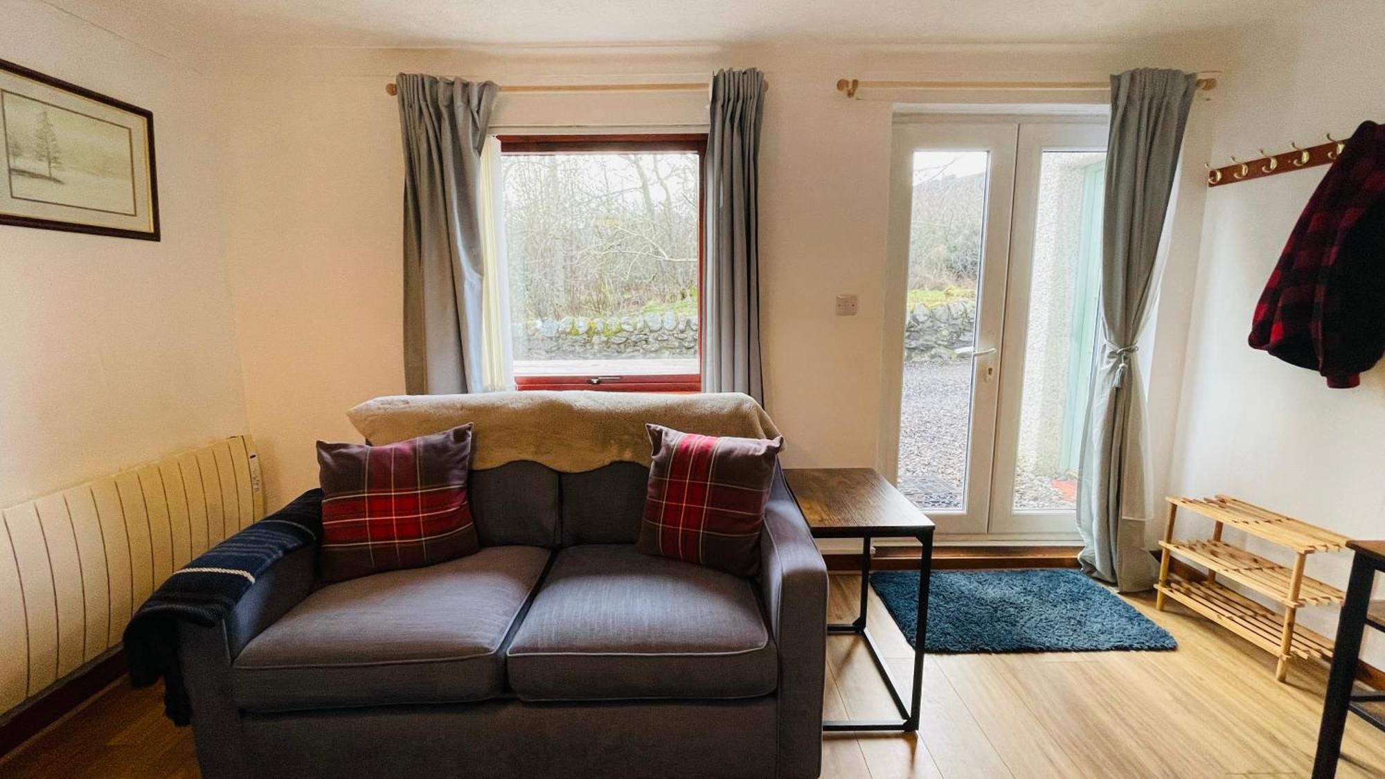 דירות דרמנדרוכיט Stylish Garden Flat Near Loch Ness מראה חיצוני תמונה